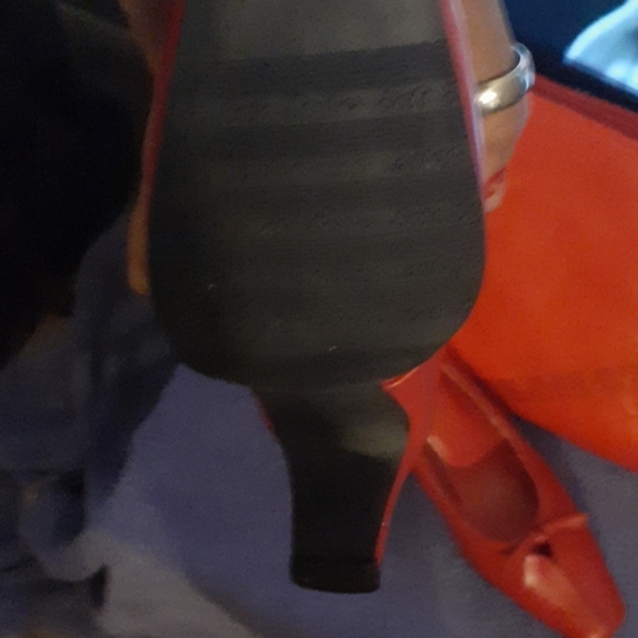 Set - Picture 4 of 4